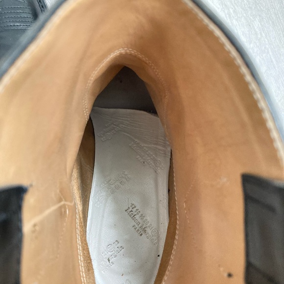 Maison Martin Margiela black cowboy boot. $1290
Size 38(8 US). - Picture 13 of 13